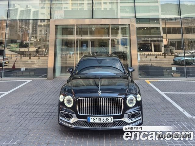 BENTLEY FLYING SPUR 2023 — 55 200 км, чёрный, Корея — под ключ — фото 3