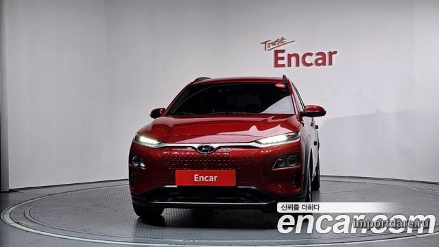 HYUNDAI KONA ELECTRIC 2019 — 171 225 км, красный, Корея — под ключ — фото 3