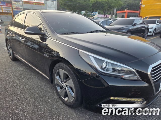 HYUNDAI SONATA HYBRID 2015 — 223 768 км, чёрный, Корея — под ключ — фото 2