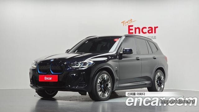 BMW iX3 2024