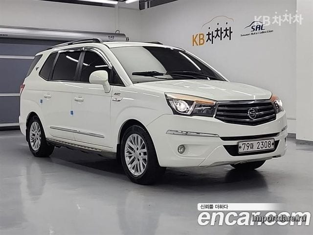 KGM KORANDO TURISMO 2014 — 205 929 км, белый, Корея — под ключ — фото 4