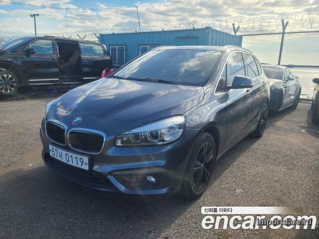BMW 2 SERIES ACTIVE TOURER 2016 — 138 400 км, серый, Корея — под ключ — фото 1