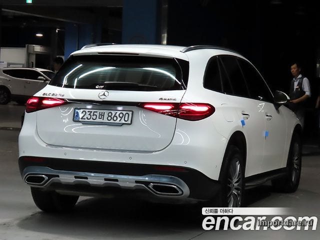 Mercedes-Benz Glc-Class сбоку
