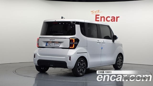 Kia Kia Ray сбоку