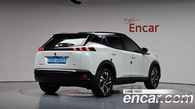 Peugeot e-2008 2023