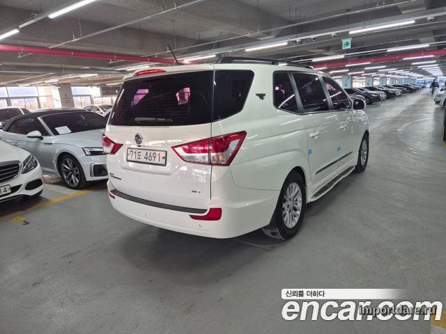 KGM KORANDO TURISMO 2014 — 158 000 км, белый, Корея — под ключ — фото 5