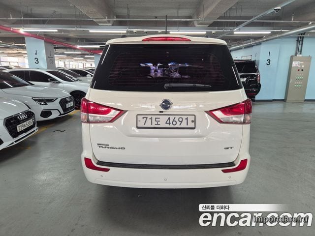 KGM KORANDO TURISMO 2014 — 158 000 км, белый, Корея — под ключ — фото 6