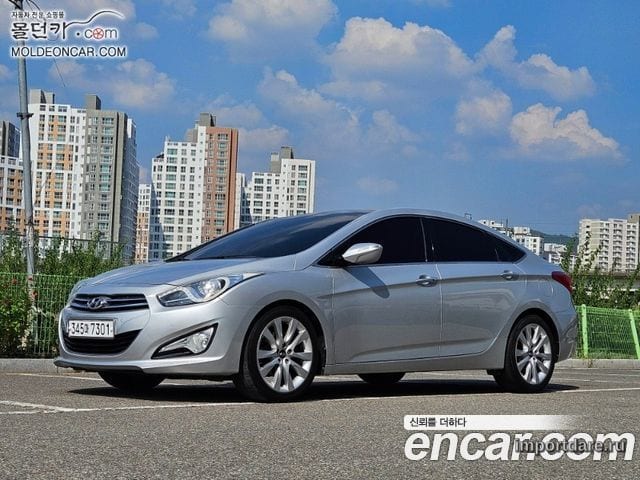 HYUNDAI I40 SALOON 2012 — 117 646 км, серебристый, Корея — под ключ — фото 3