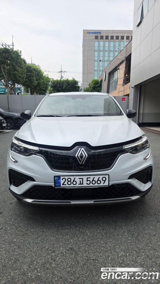 RENAULT KOREA ARKANA 2027 — 13 км, белый-перламутр, Корея — под ключ — фото 3