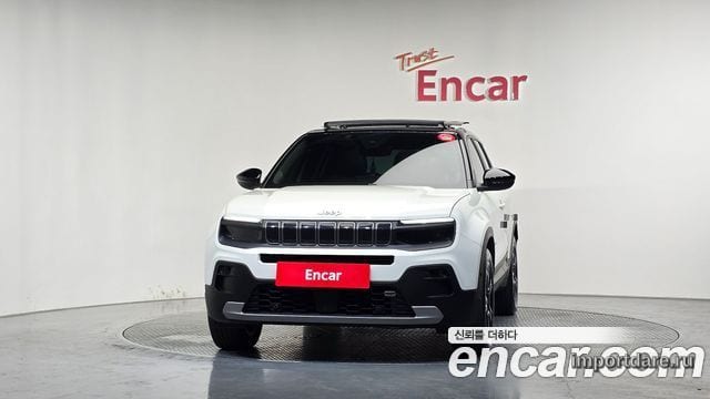 Jeep Avenger интерьер