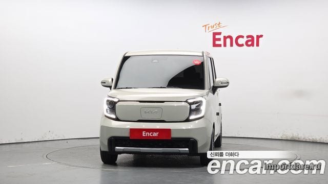 KIA KIA RAY EV 2025 — 6 318 км, белый-перламутр, Корея — под ключ — фото 3