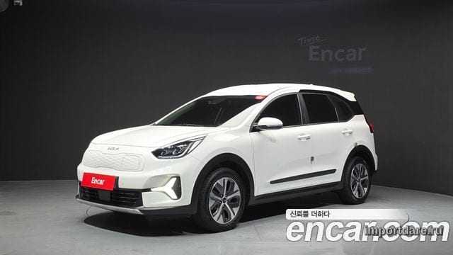 KIA NIRO PLUS 2024 — 43 359 км, белый, Корея — под ключ — фото 1