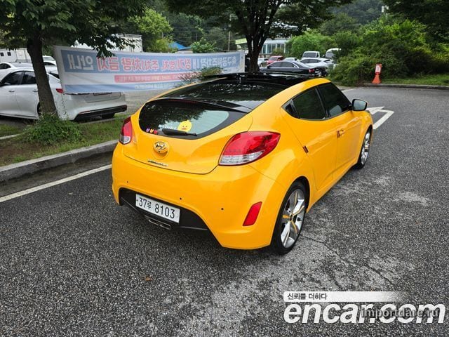 HYUNDAI VELOSTER 2012 — 100 000 км, жёлтый, Корея — под ключ — фото 3