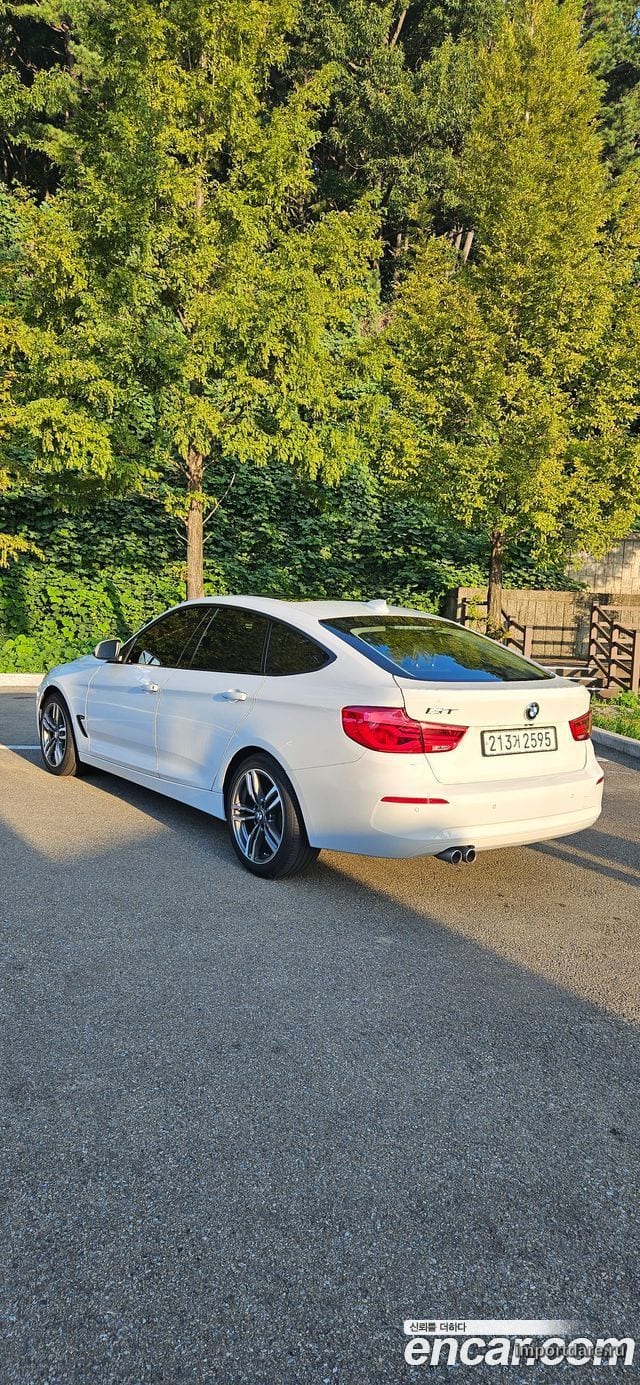 BMW 3 SERIES GT 2017 — 139 346 км, белый, Корея — под ключ — фото 2