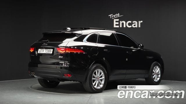 JAGUAR F-PACE 2017 — 76 867 км, чёрный, Корея — под ключ — фото 2