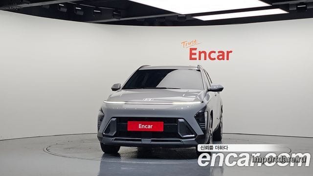 HYUNDAI KONA 2023 — 35 222 км, серебристо-серый, Корея — под ключ — фото 3