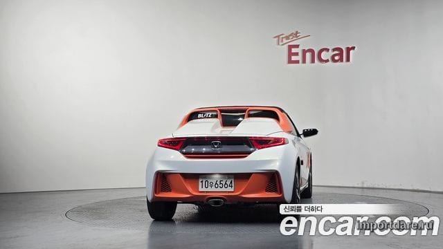 Honda S660 сзади