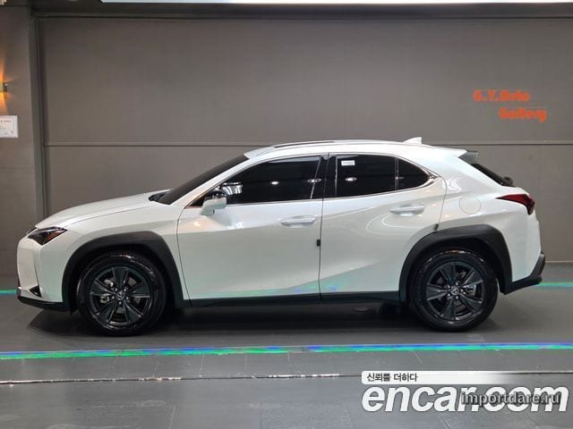 LEXUS UX300H 2026 — 22 172 км, белый, Корея — под ключ — фото 3