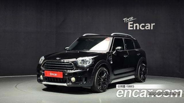 MINI COOPER COUNTRYMAN 2019 — 100 898 км, чёрный, Корея — под ключ — фото 1