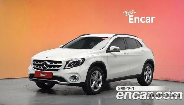 MERCEDES-BENZ GLA-CLASS X156 2019 — 28 576 км, белый, Корея — под ключ — фото 2