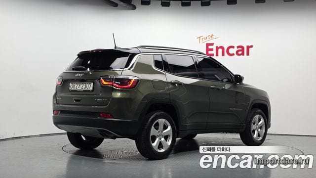 JEEP COMPASS 2019 — 104 450 км, зелёный, Корея — под ключ — фото 1