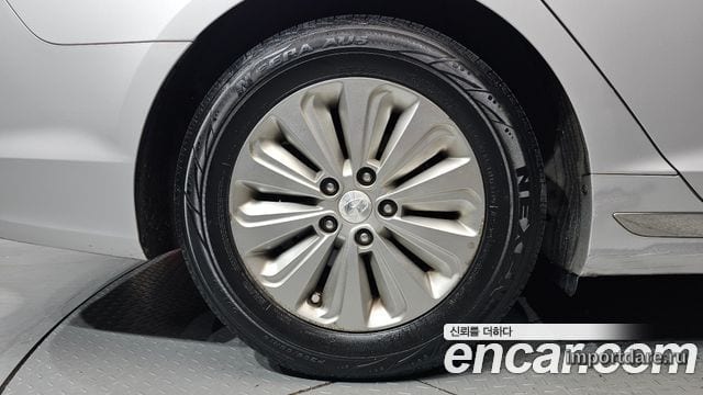 HYUNDAI SONATA HYBRID 2015 — 228 146 км, серебристо-серый, Корея — под ключ — фото 5