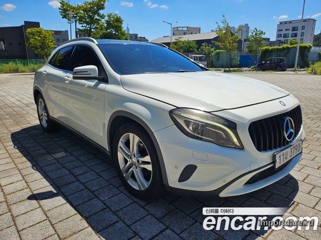 MERCEDES-BENZ GLA-CLASS X156 2015 — 134 530 км, белый, Корея — под ключ — фото 2