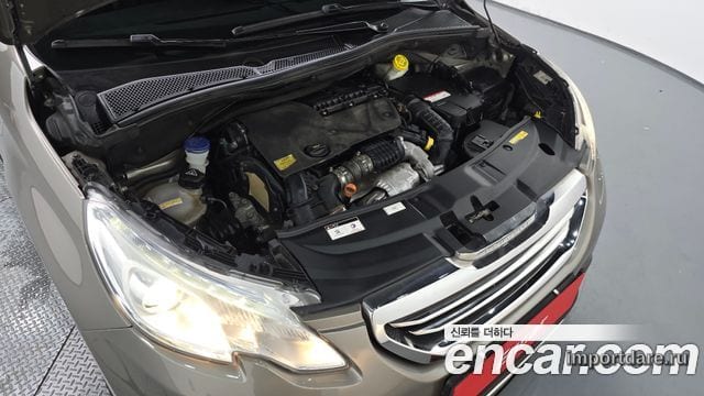PEUGEOT 2008 2016 — 57 472 км, светло-золотистый, Корея — под ключ — фото 6