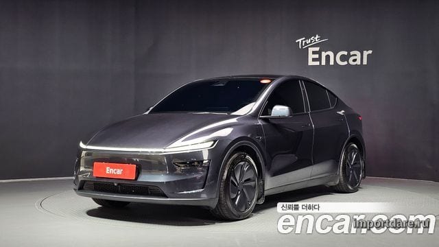 Tesla Model Y 2026