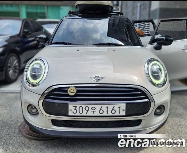 MINI COOPER 2020 — 33 374 км, серебристо-серый, Корея — под ключ — фото 1