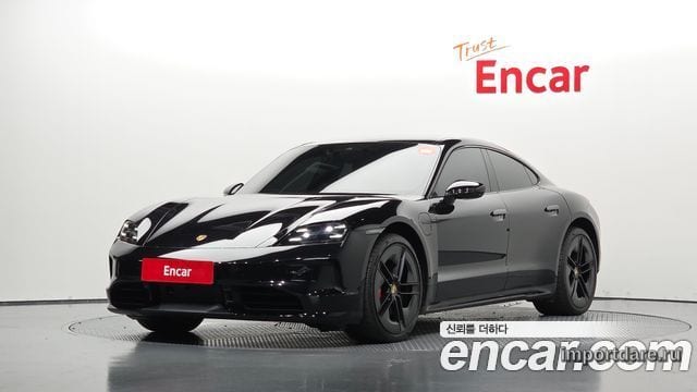 Porsche Taycan 2025