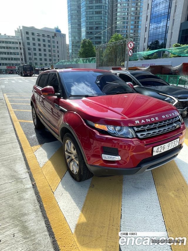 LAND ROVER RANGE ROVER EVOQUE 2015 — 117 500 км, красный, Корея — под ключ — фото 1