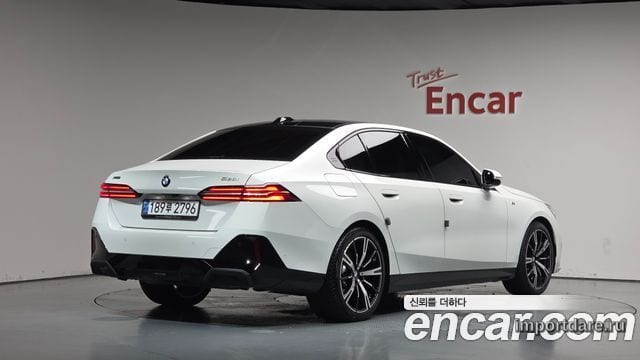 BMW 5 Series 2025