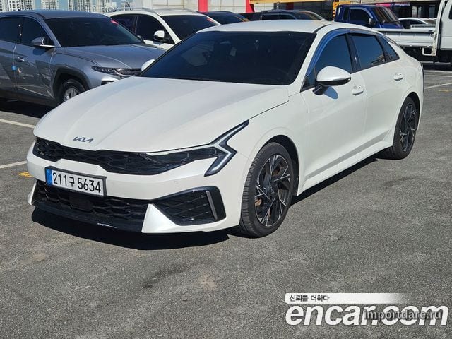 Kia K5 Hybrid 2025