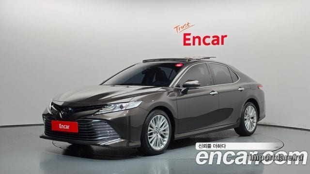 TOYOTA CAMRY 2019 — 23 196 км, коричневый, Корея — под ключ — фото 1
