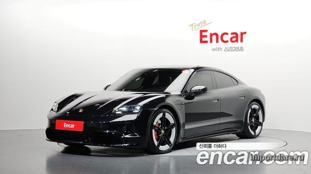 Porsche Taycan 2025