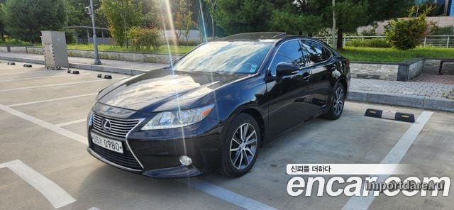 LEXUS ES300H 2013 — 117 336 км, чёрный, Корея — под ключ — фото 1