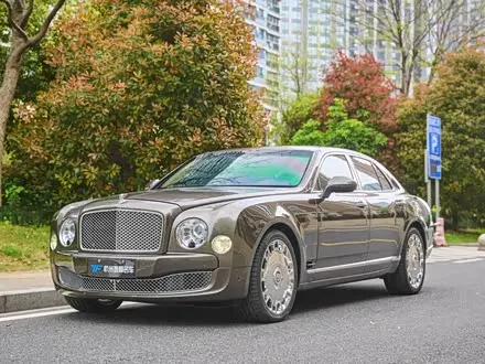 BENTLEY MULSANNE 2011
