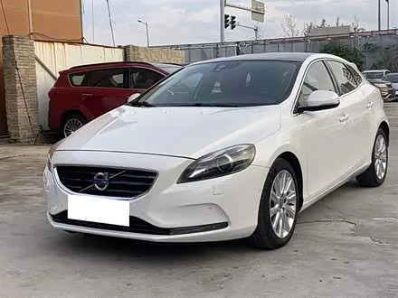 VOLVO V40 — из Кореи под ключ