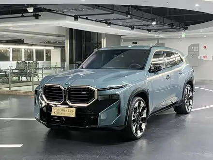 BMW XM 2023