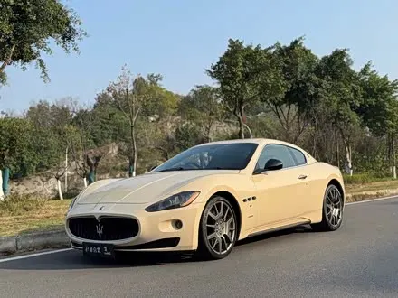 MASERATI GRANTURISMO 2008