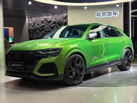 AUDI RS Q8 2022