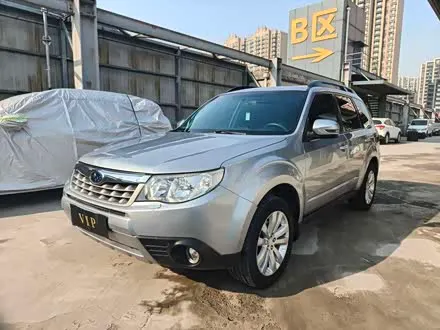 SUBARU FORESTER 2012
