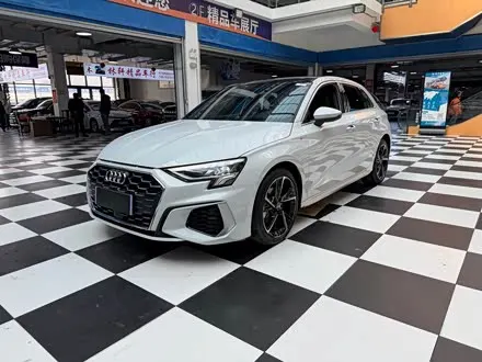 AUDI A3 2021