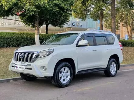 TOYOTA PRADO 2013 — 144 000 км, Китай — под ключ — фото 1