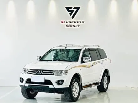 Mitsubishi Pajero Sport — из Китая под ключ