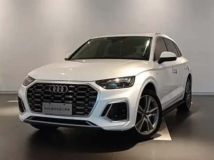 AUDI Q5L 2021