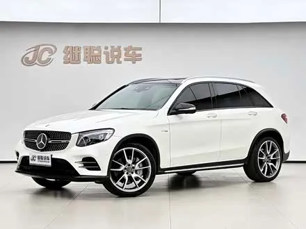 MERCEDES-BENZ GLC AMG 2017