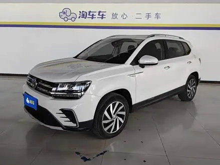 VOLKSWAGEN THARU 2021
