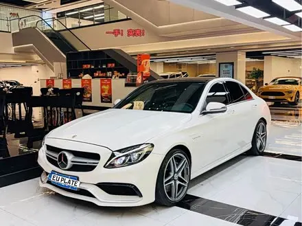 MERCEDES-BENZ C-CLASSAMG 2017 — 70 000 км, Китай — под ключ — фото 1